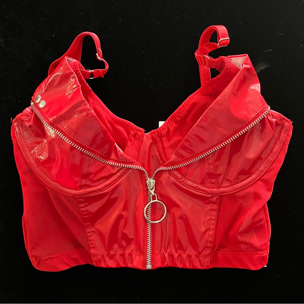 NWT From our Frederick's of Hollywood x Forever 21 collection
SEXY SANTAS HELPER
